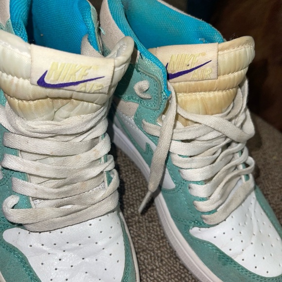 Air Jordan 1 Retro OG High Turbo Green - Size 5.5 - excellent preown - Picture 15 of 16